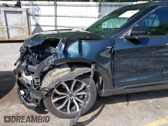 ✅ 2023 Ford Explorer ST-Line • VIN: 1FMSK8KH3PGA68486 • Лот: 43075352. Опубликован ранее на IAAI с пробегом 18 434 миль. Бесплатный доступ к архиву аукционных продаж из США и подробный отчёт об истории автомобиля на DreamBid. Изображение 6.