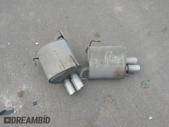 ✅ 2021 Subaru WRX • VIN: JF1VA1A66M9808534 • Lot: 42545319. Listed on IAAI with 33,818 mi. Free auction sales archive from the USA and detailed vehicle history report at DreamBid. Image 12.