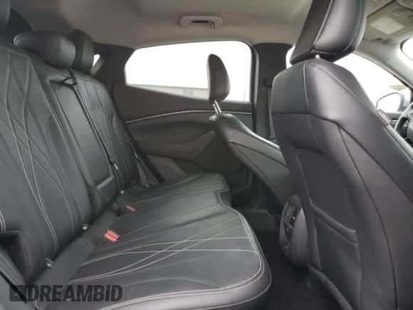 ✅ 2022 Ford Mustang Mach-E Select • VIN: 3FMTK1SS8NMA10013 • Lot: 87267705. Wystawiony na Copart z przebiegiem Nie podano. Bezpłatny archiwum sprzedaży aukcyjnych z USA i szczegółowy raport historii pojazdu na DreamBid. Zdjęcie 11.