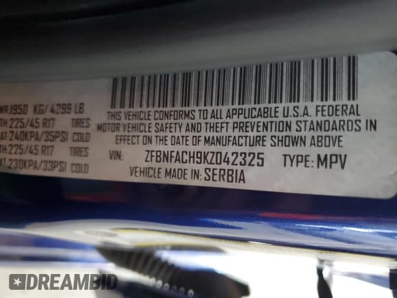 ✅ 2019 FIAT 500L Lounge • VIN: ZFBNFACH9KZ042325 • Lot: 64339075. Listed on Copart with 49,279 mi. Free auction sales archive from the USA and detailed vehicle history report at DreamBid. Image 13.