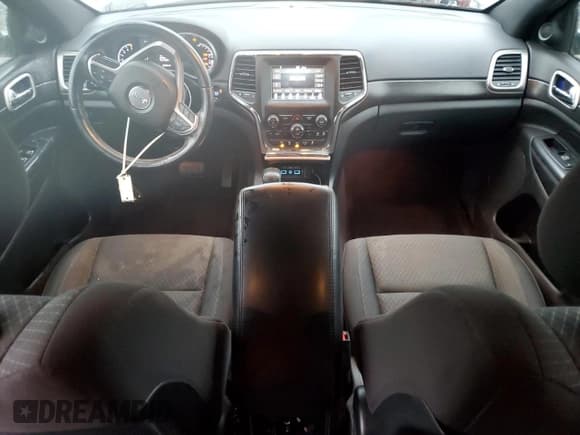 ✅ 2018 Jeep Grand Cherokee Upland • VIN: 1C4RJFAGXJC190862 • Лот: 85375835. Опубликован ранее на Copart с пробегом 108 404 миль. Бесплатный доступ к архиву аукционных продаж из США и подробный отчёт об истории автомобиля на DreamBid. Изображение 8.