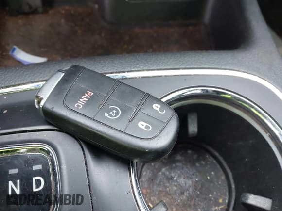 ✅ 2015 Dodge Durango SXT • VIN: 1C4RDJAG9FC895606 • Lot: 43711699. Listed on IAAI with 179,767 mi. Free auction sales archive from the USA and detailed vehicle history report at DreamBid. Image 11.