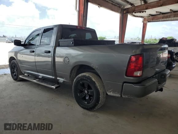 ✅ 2009 Dodge 1500 TRX • VIN: 1D3HV18P69S759479 • Lot: 65589175. Wystawiony na Copart z przebiegiem 147 984 mil. Bezpłatny archiwum sprzedaży aukcyjnych z USA i szczegółowy raport historii pojazdu na DreamBid. Zdjęcie 2.