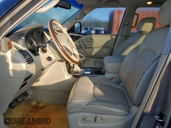 ✅ 2016 Infiniti QX80 • VIN: JN8AZ2NF0G9611417 • Lot: 95259725. Listed on Copart with 137,370 mi. Free auction sales archive from the USA and detailed vehicle history report at DreamBid. Image 7.