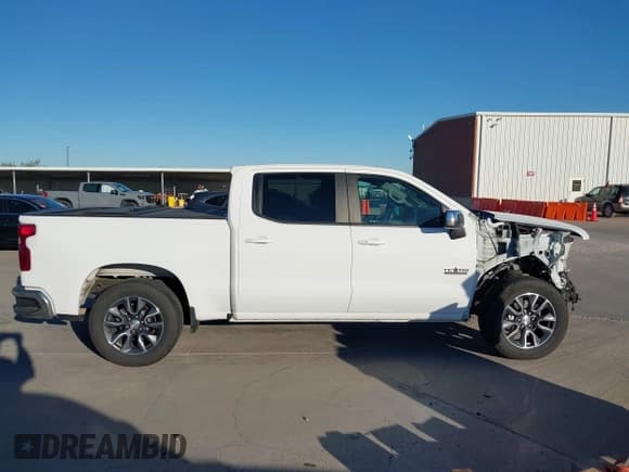 ✅ 2021 Chevrolet Silverado 1500 LT • VIN: 3GCUYDED9MG300196 • Lot: 43546278. Listed on IAAI with 76,006 mi. Free auction sales archive from the USA and detailed vehicle history report at DreamBid. Image 14.