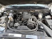 ✅ 2002 Chevrolet Blazer LS • VIN: 1GNDT13W52K169699 • Lot: 45846975. Wystawiony na Copart z przebiegiem 292 270 mil. Bezpłatny archiwum sprzedaży aukcyjnych z USA i szczegółowy raport historii pojazdu na DreamBid. Zdjęcie 12.