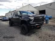 ✅ 2025 Chevrolet Silverado 2500HD LTZ • VIN: 2GC4KPE71S1211032 • Lot: 86865925. Wystawiony na Copart z przebiegiem 1 698 mil. Bezpłatny archiwum sprzedaży aukcyjnych z USA i szczegółowy raport historii pojazdu na DreamBid. Zdjęcie 13.