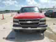 2006 Chevrolet Silverado 1500 Work Truck z VIN 3GCEC14X56G233970, wystawiony jako Copart lot #66140905 z przebiegiem 110 086 mil mil oraz Czysty tytuł • Clean title. Historia ofert i sprzedaży dostępna na DreamBid. Obrazek 5.