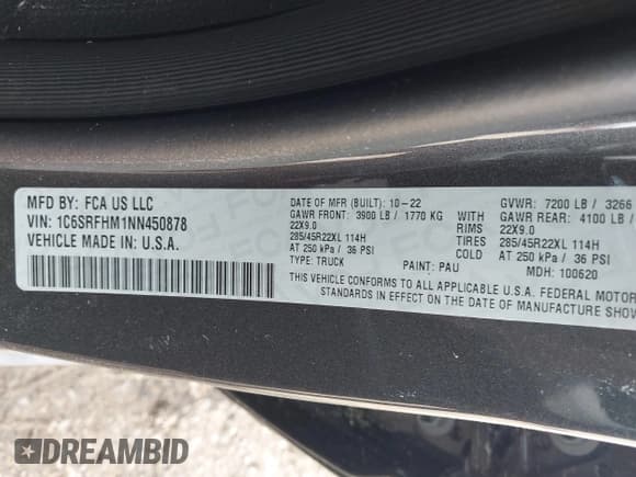 ✅ 2022 Ram 1500 Limited • VIN: 1C6SRFHM1NN450878 • Lot: 43213029. Wystawiony na IAAI z przebiegiem 15 379 mil. Bezpłatny archiwum sprzedaży aukcyjnych z USA i szczegółowy raport historii pojazdu na DreamBid. Zdjęcie 9.