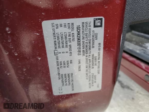 ✅ 2008 Chevrolet Silverado 2500HD 1LT • VIN: 1GCHK29KX8E151813 • Lot: 84531244. Wystawiony na Copart z przebiegiem 186 302 mil. Bezpłatny archiwum sprzedaży aukcyjnych z USA i szczegółowy raport historii pojazdu na DreamBid. Zdjęcie 14.