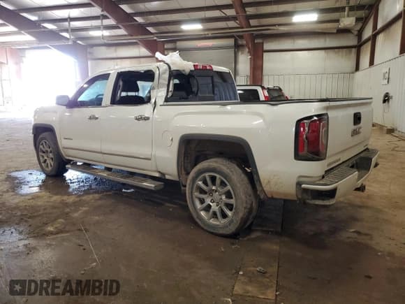 ✅ 2018 GMC Sierra 1500 Denali • VIN: 3GTU2PEC2JG361539 • Лот: 48315065. Опубликован ранее на Copart с пробегом 138 178 миль. Бесплатный доступ к архиву аукционных продаж из США и подробный отчёт об истории автомобиля на DreamBid. Изображение 2.