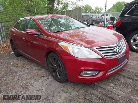 ✅ 2014 Hyundai Azera Limited • VIN: KMHFH4JG8EA398092 • Lot: 42046561. Wystawiony na IAAI z przebiegiem 171 270 mil mil. Skorzystaj z bezpłatnego archiwum sprzedaży aukcyjnych z USA i zobacz szczegółowy raport historii pojazdu na DreamBid. Zdjęcie 1.