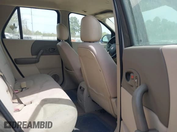 ✅ 2003 Saturn VUE • VIN: 5GZCZ43D43S898134 • Lot: 41911428. Wystawiony na IAAI z przebiegiem 67 411 mil. Bezpłatny archiwum sprzedaży aukcyjnych z USA i szczegółowy raport historii pojazdu na DreamBid. Zdjęcie 8.