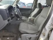 ✅ 2007 Jeep Commander Sport • VIN: 1J8HG48P07C578690 • Lot: 68453585. Listed on Copart with 182,417 mi. Free auction sales archive from the USA and detailed vehicle history report at DreamBid. Image 7.