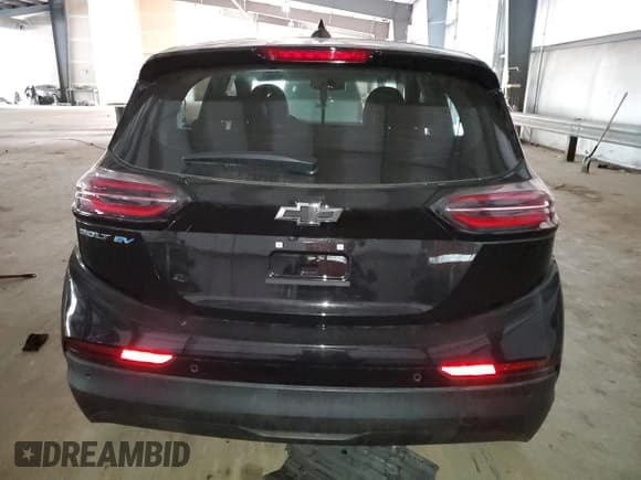 ✅ 2022 Chevrolet Bolt EV 2LT • VIN: 1G1FX6S07N4102054 • Lot: 66779974. Wystawiony na Copart z przebiegiem 32 539 mil. Bezpłatny archiwum sprzedaży aukcyjnych z USA i szczegółowy raport historii pojazdu na DreamBid. Zdjęcie 6.