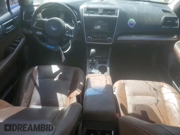 ✅ 2019 Subaru Outback Touring • VIN: 4S4BSATCXK3343961 • Lot: 56725725. Listed on Copart with 79,601 mi. Free auction sales archive from the USA and detailed vehicle history report at DreamBid. Image 8.