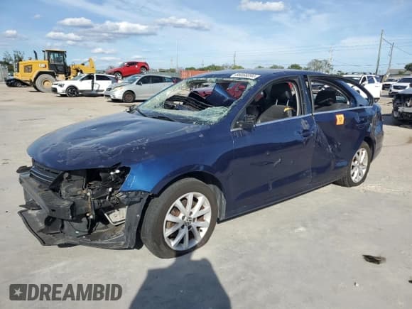 ✅ 2013 Volkswagen Jetta SE • VIN: 3VWDP7AJ9DM211047 • Lot: 86066894. Listed on Copart with Not provided. Free auction sales archive from the USA and detailed vehicle history report at DreamBid. Image 1.