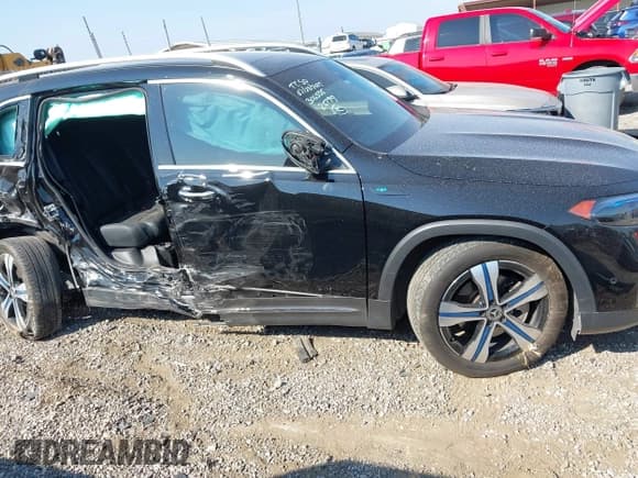 ✅ 2023 Mercedes-Benz EQB 350 • VIN: W1N9M1DB6PN015119 • Lot: 42913606. Wystawiony na IAAI z przebiegiem 35 366 mil. Bezpłatny archiwum sprzedaży aukcyjnych z USA i szczegółowy raport historii pojazdu na DreamBid. Zdjęcie 14.