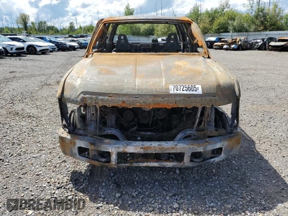 ✅ 2008 Ford F-250 XL • VIN: 1FTSW21528EA98332 • Lot: 70725605. Wystawiony na Copart z przebiegiem Nie podano. Bezpłatny archiwum sprzedaży aukcyjnych z USA i szczegółowy raport historii pojazdu na DreamBid. Zdjęcie 5.