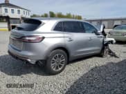 ✅ 2020 Lincoln Nautilus Reserve • VIN: 2LMPJ8KP2LBL05765 • Lot: 83974495. Wystawiony na Copart z przebiegiem Nie podano. Bezpłatny archiwum sprzedaży aukcyjnych z USA i szczegółowy raport historii pojazdu na DreamBid. Zdjęcie 3.