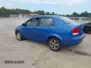 2006 Chevrolet Aveo LS z VIN KL1TD56696B587314, wystawiony jako IAAI lot #43123914 z przebiegiem 118 023 mil mil oraz . Historia ofert i sprzedaży dostępna na DreamBid. Obrazek 3.