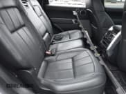 ✅ 2018 Land Rover Range Rover Sport HSE • VIN: SALWR2RK2JA697059 • Лот: 41131005. Опубликован ранее на IAAI с пробегом 44 254 миль. Бесплатный доступ к архиву аукционных продаж из США и подробный отчёт об истории автомобиля на DreamBid. Изображение 8.