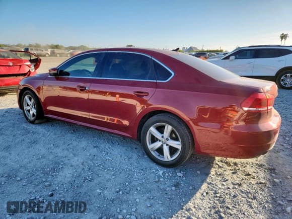 ✅ 2015 Volkswagen Passat SE • VIN: 1VWBT7A31FC052372 • Lot: 92348255. Listed on Copart with 214,257 mi. Free auction sales archive from the USA and detailed vehicle history report at DreamBid. Image 2.