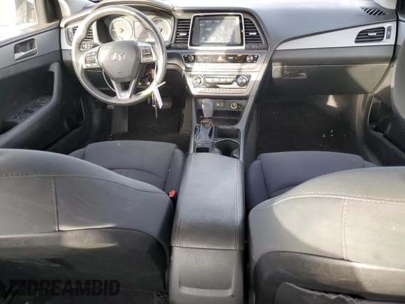 ✅ 2018 Hyundai Sonata SE • VIN: 5NPE24AFXJH665521 • Лот: 42794705. Опубликован ранее на Copart с пробегом 61 928 миль. Бесплатный доступ к архиву аукционных продаж из США и подробный отчёт об истории автомобиля на DreamBid. Изображение 8.