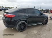 ✅ 2017 Mercedes-Benz GLE 63 S AMG • VIN: 4JGED7FB3HA074509 • Lot: 76588773. Wystawiony na Copart z przebiegiem 57 605 mil. Bezpłatny archiwum sprzedaży aukcyjnych z USA i szczegółowy raport historii pojazdu na DreamBid. Zdjęcie 3.