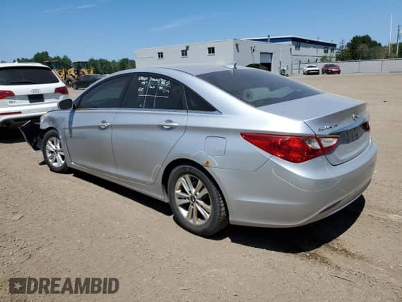2013 Hyundai Sonata GLS z VIN 5NPEB4AC5DH725716, wystawiony jako Copart lot #61455695 z przebiegiem Nie podano mil oraz Szkoda całkowita • Salvage title. Historia ofert i sprzedaży dostępna na DreamBid. Obrazek 2.