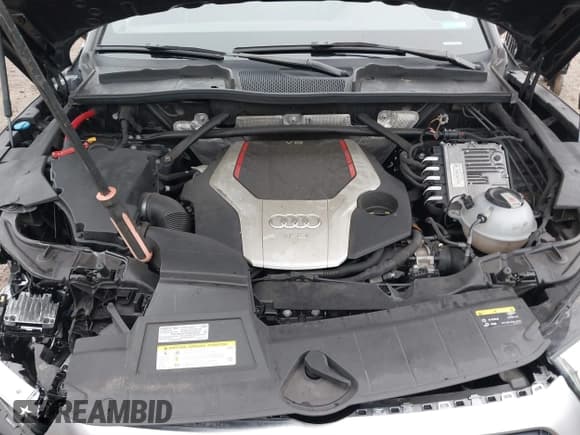 ✅ 2019 Audi SQ5 Premium Plus • VIN: WA1B4AFY8K2001737 • Lot: 41494829. Listed on IAAI with 47,569 mi. Free auction sales archive from the USA and detailed vehicle history report at DreamBid. Image 10.