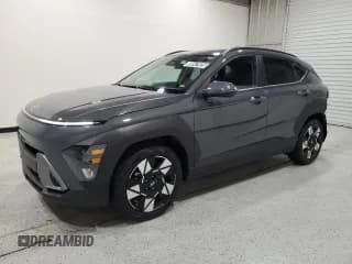 ✅ 2025 Hyundai Kona SEL • VIN: KM8HB3AB2SU236638 • Lot: 90047925. Listed on Copart with 17,879 mi. Free auction sales archive from the USA and detailed vehicle history report at DreamBid. Image 1.