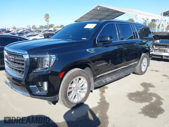 ✅ 2021 GMC Yukon XL SLT • VIN: 1GKS2GKD0MR471504 • Лот: 41668145. Опубликован ранее на IAAI с пробегом 55 917 миль. Бесплатный доступ к архиву аукционных продаж из США и подробный отчёт об истории автомобиля на DreamBid. Изображение 2.