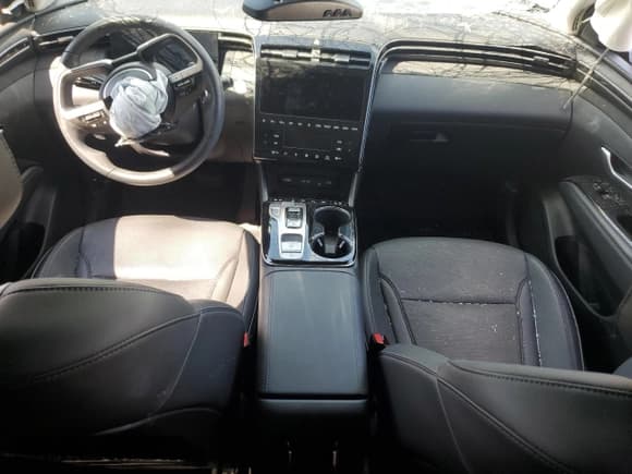 ✅ 2023 Hyundai Tucson Limited • VIN: 5NMJECAE0PH291224 • Лот: 71264655. Опубликован ранее на Copart с пробегом Не указан. Бесплатный доступ к архиву аукционных продаж из США и подробный отчёт об истории автомобиля на DreamBid. Изображение 8.