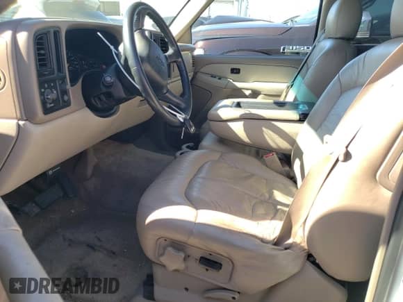 2002 Chevrolet Suburban LT с VIN 1GNEC16Z32J211058, выставлен на аукционе Copart как лот 79877304 с пробегом 159 836 миль миль и Списание • Salvage title. История ставок и продаж доступна на DreamBid. Изображение 7.