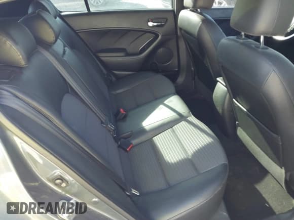 ✅ 2016 Kia Forte SX • VIN: KNAFZ5A3XG5546255 • Лот: 41839643. Опубликован ранее на IAAI с пробегом 91 699 миль. Бесплатный доступ к архиву аукционных продаж из США и подробный отчёт об истории автомобиля на DreamBid. Изображение 8.