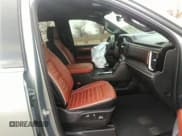 ✅ 2023 GMC Sierra 1500 Denali Ultimate • VIN: 1GTUUHEL2PZ270179 • Лот: 41263065. Опубликован ранее на IAAI с пробегом 23 712 миль. Бесплатный доступ к архиву аукционных продаж из США и подробный отчёт об истории автомобиля на DreamBid. Изображение 5.