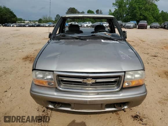 1999 Chevrolet S-10 с VIN 1GCDT14X0X8166407, выставлен на аукционе Copart как лот 54648675 с пробегом 238 052 миль миль и Списание • Salvage title. История ставок и продаж доступна на DreamBid. Изображение 5.