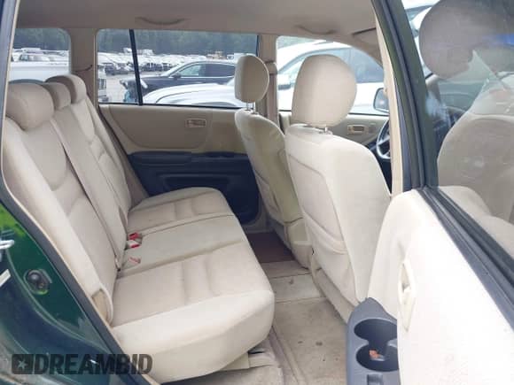 2001 Toyota Highlander с VIN JTEGF21A210021767, выставлен на аукционе IAAI как лот 42883929 с пробегом 170 553 миль миль и . История ставок и продаж доступна на DreamBid. Изображение 8.