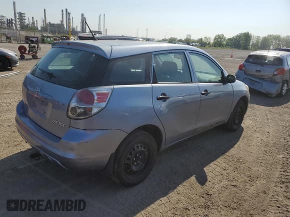 ✅ 2006 Toyota Matrix STD • VIN: 2T1LR32E16C554045 • Лот: 68424875. Опубликован ранее на Copart с пробегом 217 694 миль. Бесплатный доступ к архиву аукционных продаж из США и подробный отчёт об истории автомобиля на DreamBid. Изображение 3.