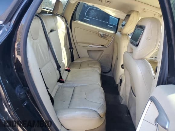 ✅ 2011 Volvo XC60 3.2L • VIN: YV4940DZ0B2210638 • Lot: 89534315. Wystawiony na Copart z przebiegiem 204 004 mil. Bezpłatny archiwum sprzedaży aukcyjnych z USA i szczegółowy raport historii pojazdu na DreamBid. Zdjęcie 11.