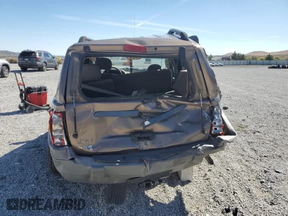 ✅ 2002 Jeep Grand Cherokee Laredo • VIN: 1J4GW48S52C232227 • Lot: 85100645. Listed on Copart with 128,563 mi. Free auction sales archive from the USA and detailed vehicle history report at DreamBid. Image 6.