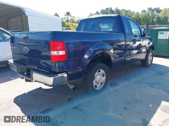 ✅ 2004 Ford F-150 XL • VIN: 1FTRF12W44NC40836 • Lot: 43177323. Listed on IAAI with 170,182 mi. Free auction sales archive from the USA and detailed vehicle history report at DreamBid. Image 4.