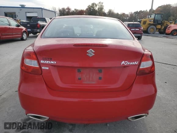 ✅ 2010 Suzuki Kizashi • VIN: JS2RF9A50A6100205 • Лот: 82474954. Опубликован ранее на Copart с пробегом 136 999 миль. Бесплатный доступ к архиву аукционных продаж из США и подробный отчёт об истории автомобиля на DreamBid. Изображение 8.