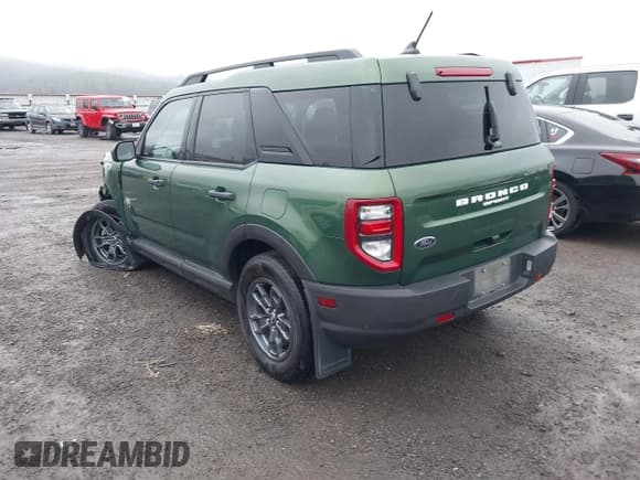 ✅ 2024 Ford Bronco Sport Big Bend • VIN: 3FMCR9B65RRE65567 • Lot: 43800083. Wystawiony na IAAI z przebiegiem 21 797 mil. Bezpłatny archiwum sprzedaży aukcyjnych z USA i szczegółowy raport historii pojazdu na DreamBid. Zdjęcie 3.