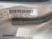 ✅ 2006 Jeep Commander • VIN: 1J8HH48N16C156972 • Lot: 42577569. Wystawiony na IAAI z przebiegiem Nie podano. Bezpłatny archiwum sprzedaży aukcyjnych z USA i szczegółowy raport historii pojazdu na DreamBid. Zdjęcie 9.