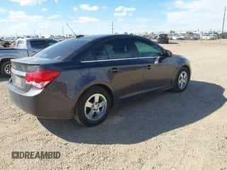 2016 Chevrolet Cruze LT с VIN 1G1PE5SB7G7183421, выставлен на аукционе IAAI как лот 43298282 с пробегом 60 846 миль миль и . История ставок и продаж доступна на DreamBid. Изображение 4.