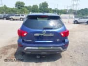 ✅ 2019 Nissan Pathfinder SV • VIN: 5N1DR2MM6KC582215 • Lot: 42839071. Listed on IAAI with 84,322 mi. Free auction sales archive from the USA and detailed vehicle history report at DreamBid. Image 16.