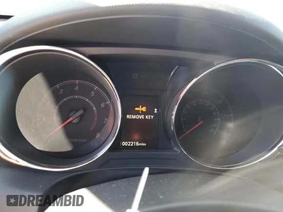 ✅ 2025 Mitsubishi Outlander S • VIN: JA4ARUAUXSU006512 • Lot: 92819995. Wystawiony na Copart z przebiegiem 2 216 mil. Bezpłatny archiwum sprzedaży aukcyjnych z USA i szczegółowy raport historii pojazdu na DreamBid. Zdjęcie 9.