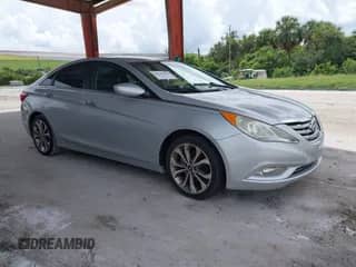 2013 Hyundai Sonata SE with VIN 5NPEC4AB1DH759592, listed as a IAAI auction lot 43238264 with 196,122 mi miles and . Bid and sale history available at DreamBid. Image 1.
